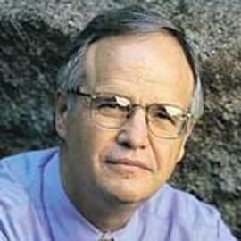 Gus Speth Headshot
