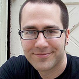Joshua Klein Headshot