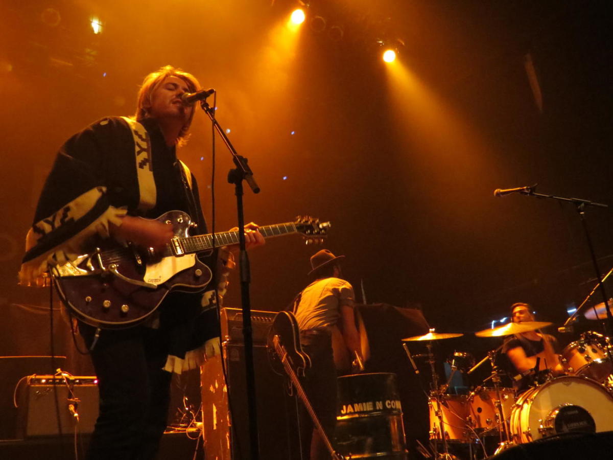 Review Catfish and the Bottlemen/ Jamie N. Com...